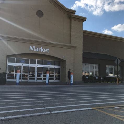 Wentzville walmart - Walmart Supercenter #243 1971 Wentzville Pkwy, Wentzville, MO 63385. Opens at 6am . 636-327-5155 Get directions. Find another store View store details. Rollbacks at Wentzville Supercenter. Hanes Men's Super Value Pack Assorted Boxer Briefs, 10 Pack. 100+ bought since yesterday. Options. $19.98.